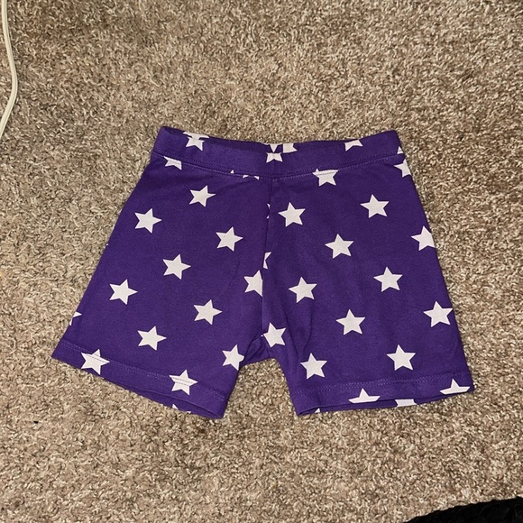 💜Girls Shorts💜 - Picture 1 of 3